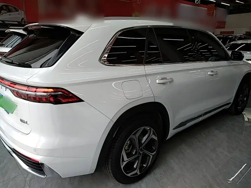 Geely Xingyue L — фото 6
