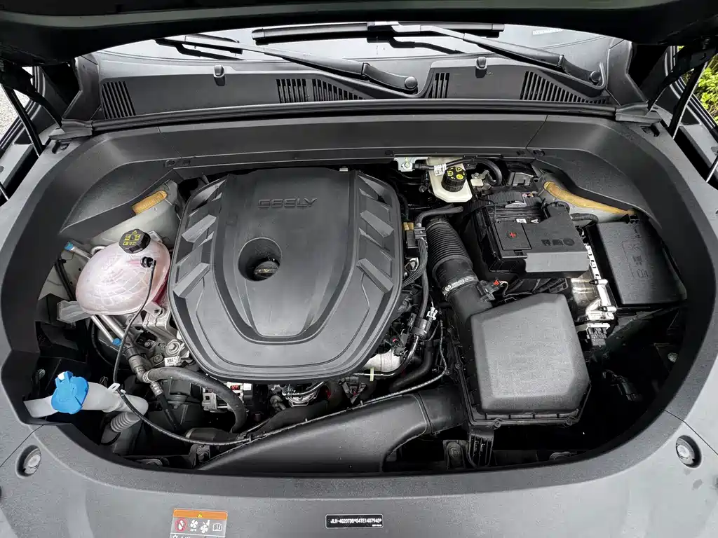 Geely Monjaro — фото 22