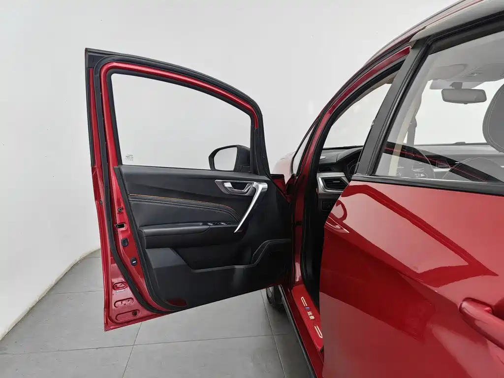 Geely Vision X3 — фото 8