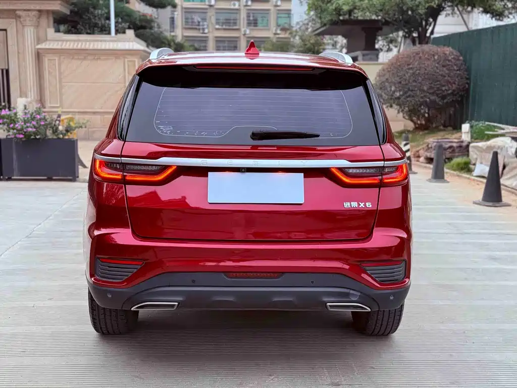 Geely Vision X6 — фото 10