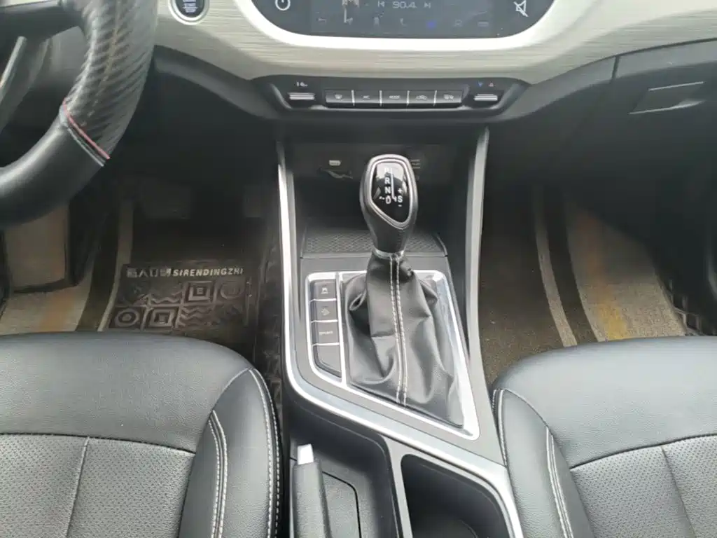Geely Vision X3 — фото 13