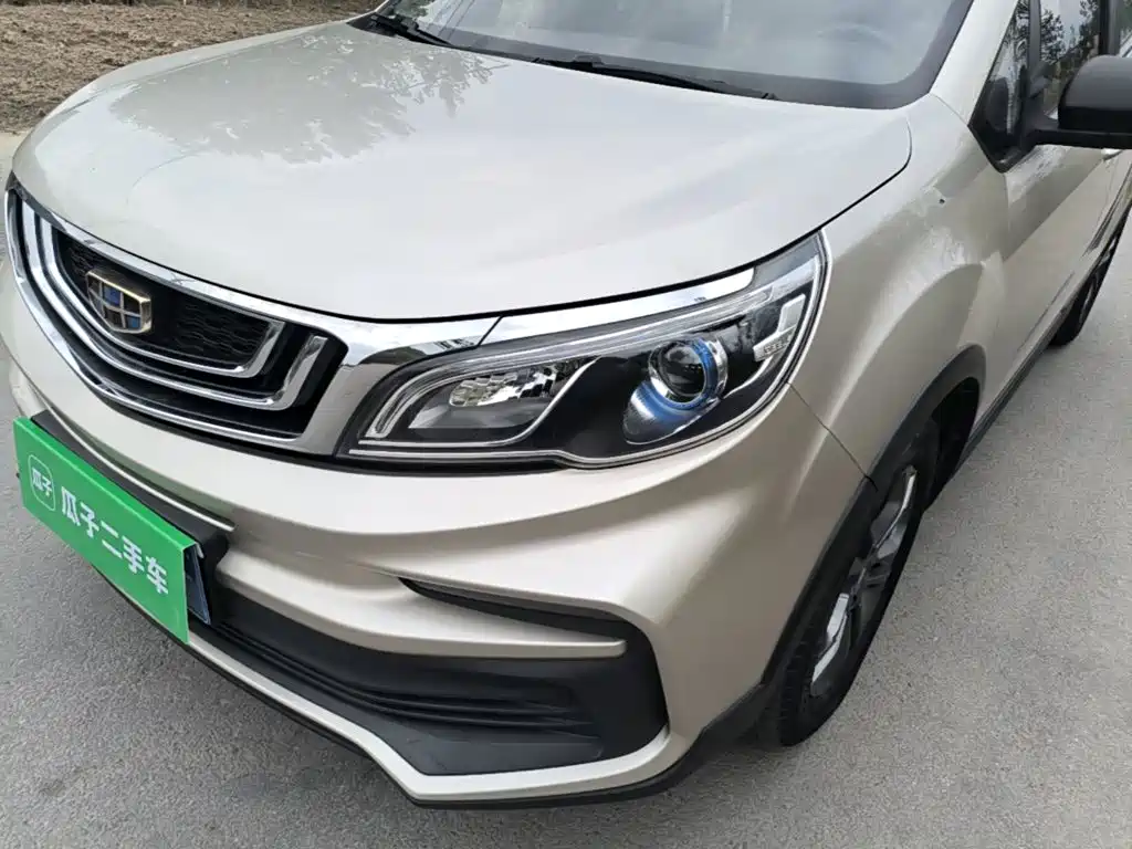 Geely Vision X3 — фото 23