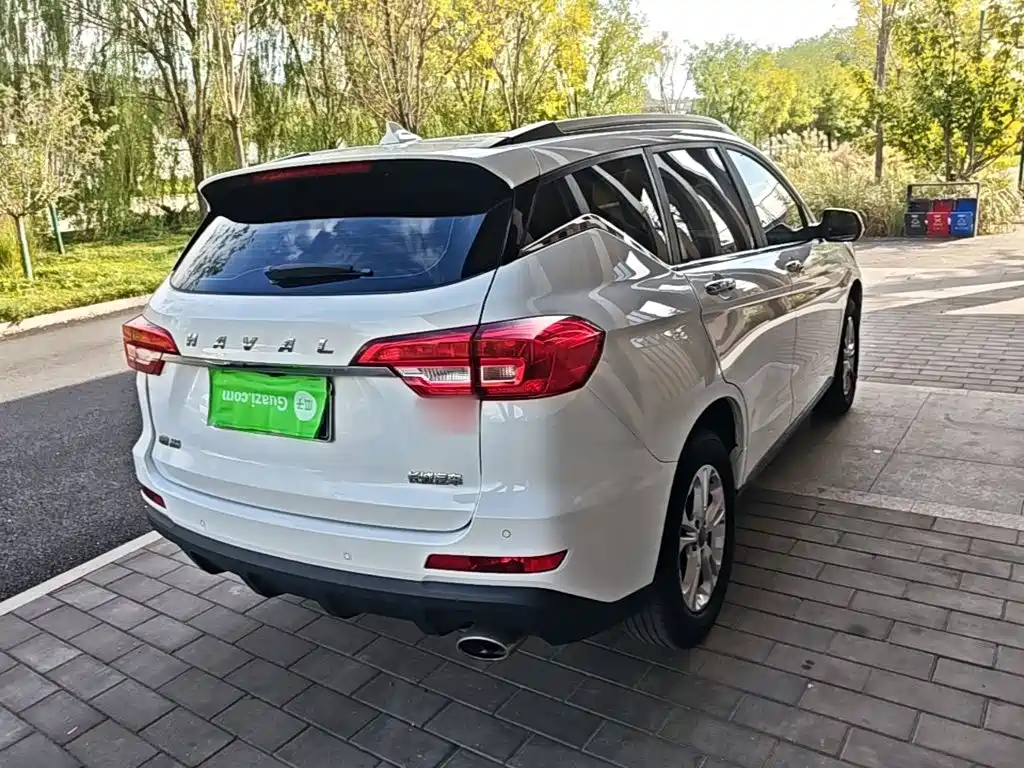 Haval M6 — фото 6