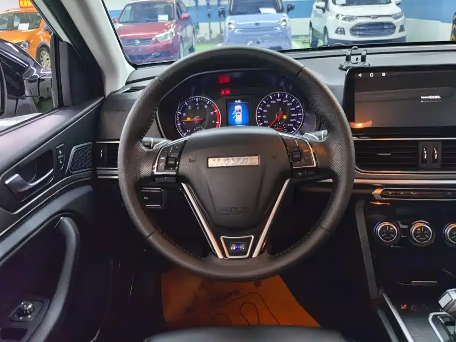 Haval H6 — фото 15