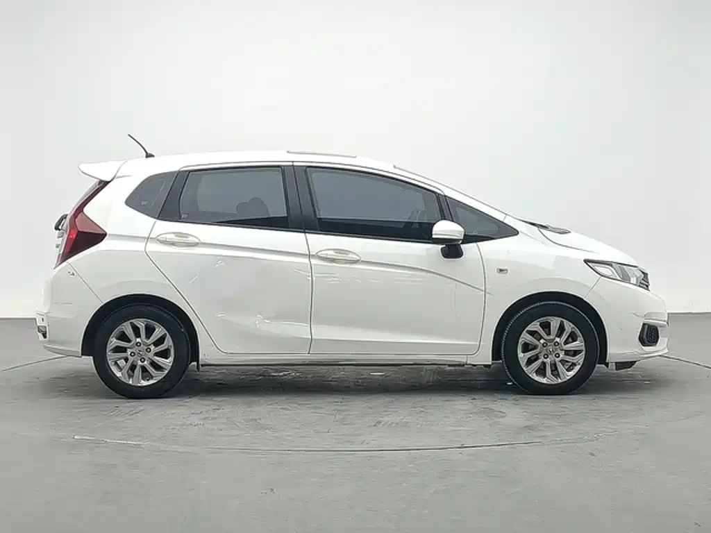 Honda Fit — фото 3