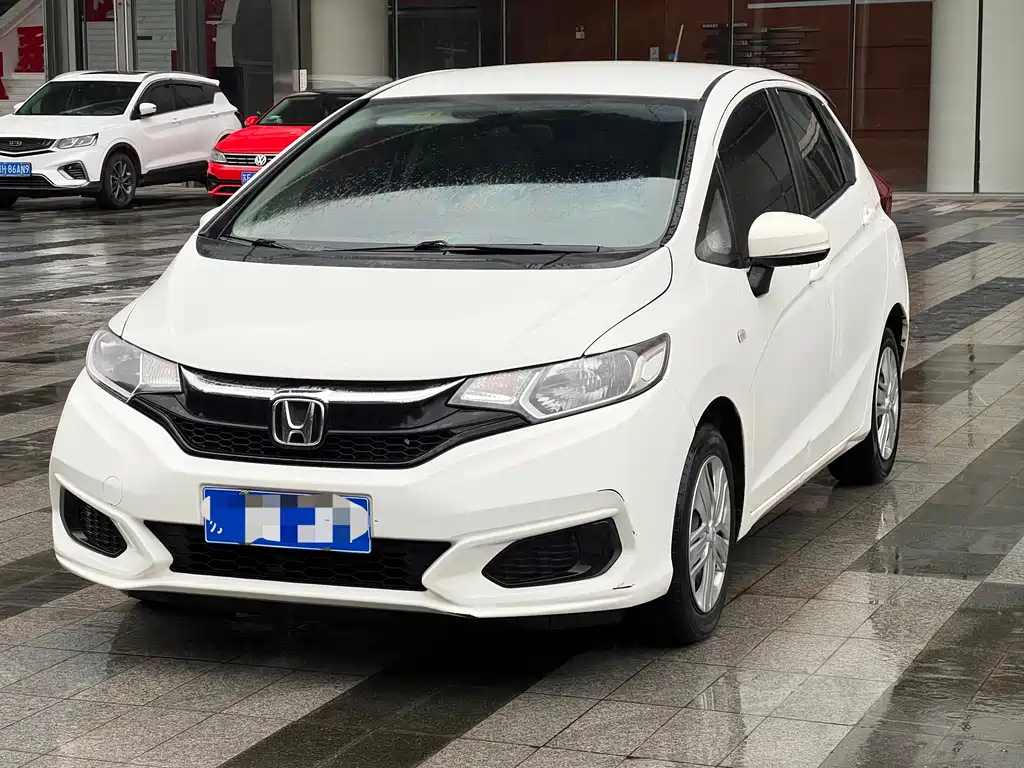 Honda Fit — фото 3