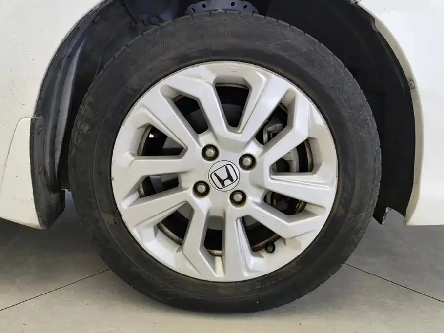 Honda Fit — фото 6