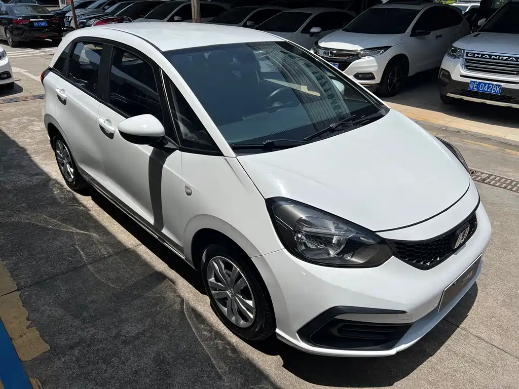 Honda Fit — фото 3
