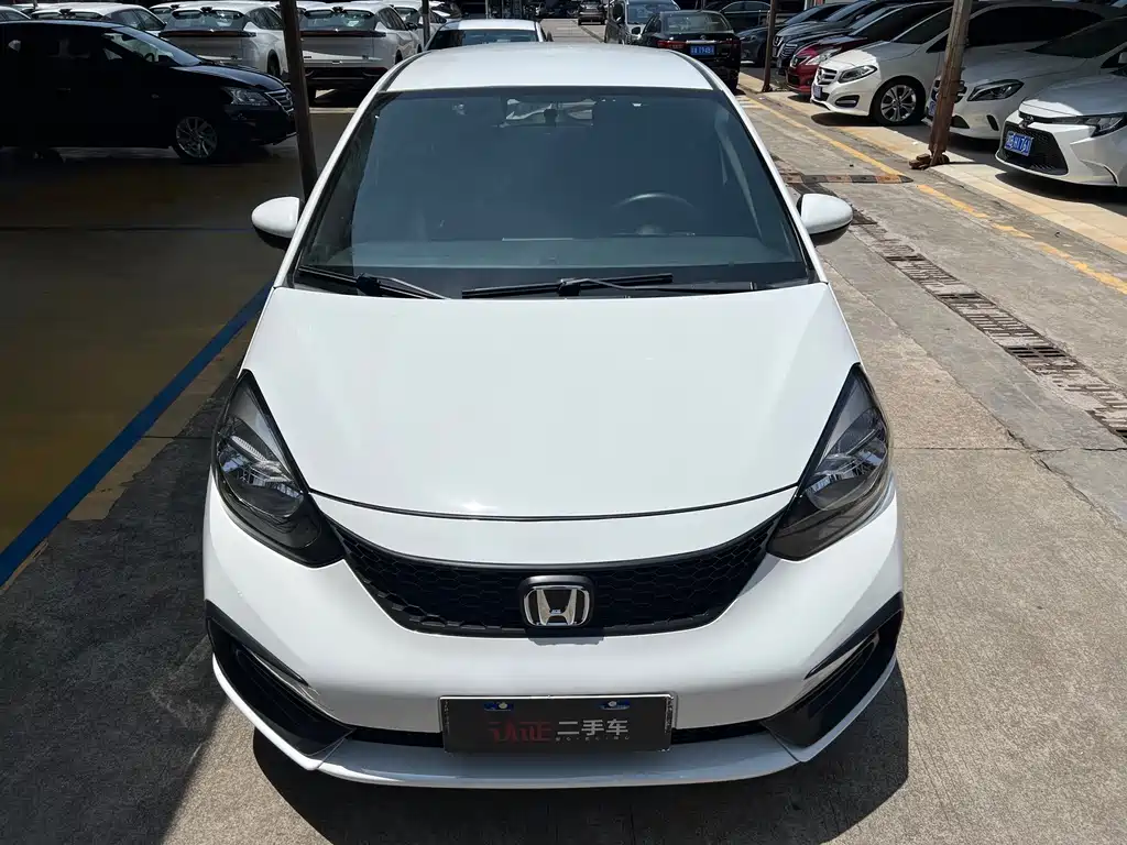 Honda Fit — фото 4