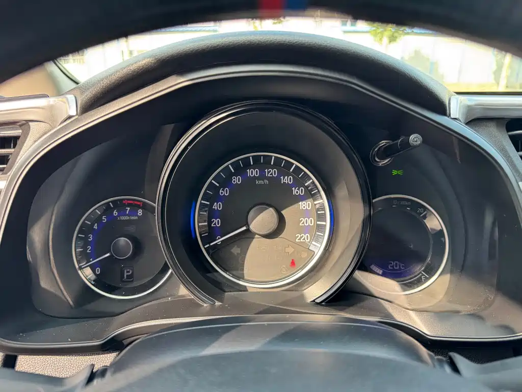 Honda Fit — фото 4