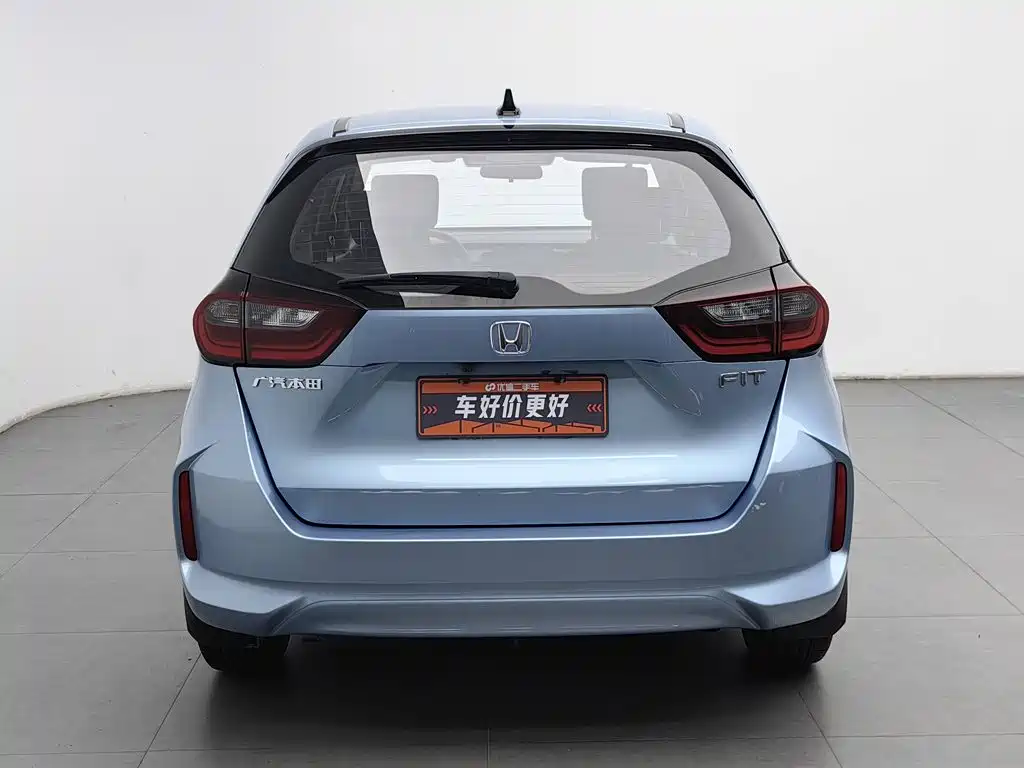Honda Fit — фото 4