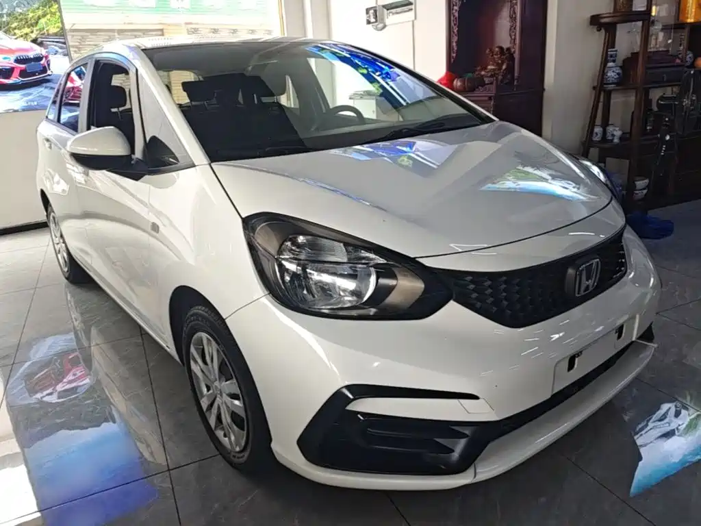 Honda Fit — фото 3