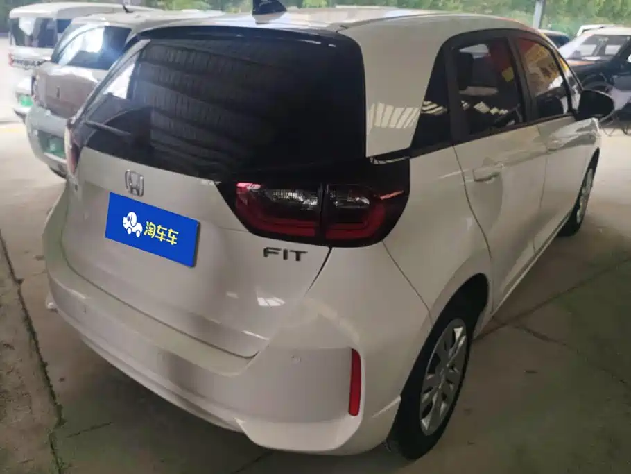 Honda Fit — фото 3