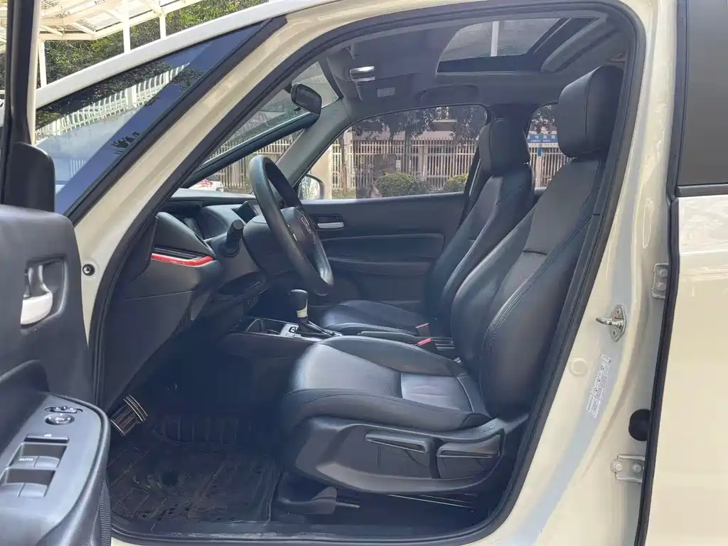 Honda Fit — фото 5