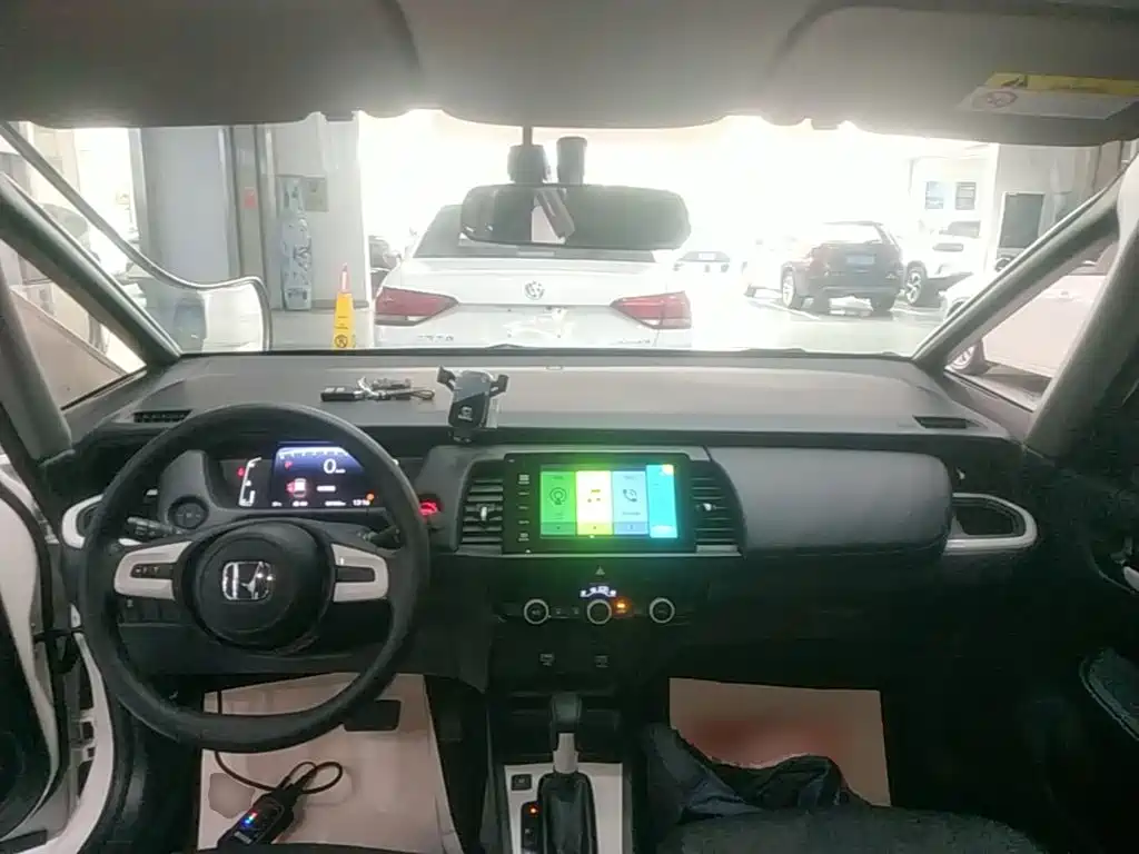 Honda Fit — фото 9