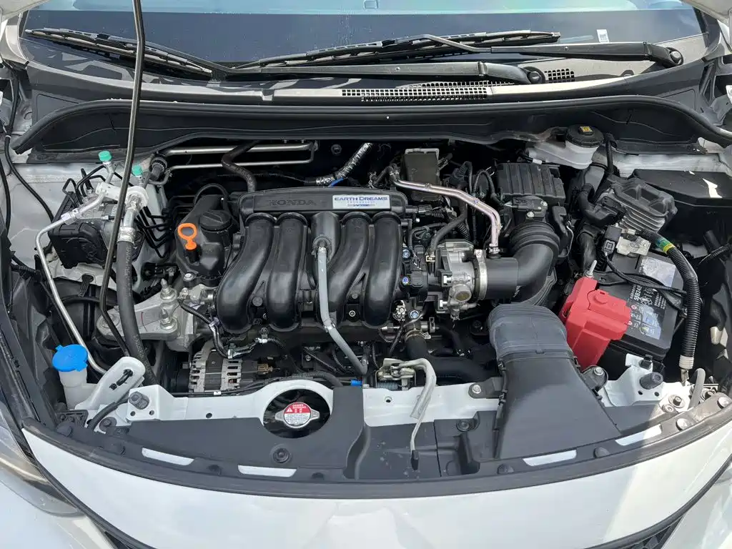 Honda Fit — фото 11