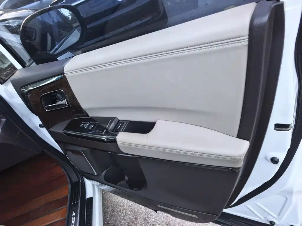 Honda Odyssey — фото 10