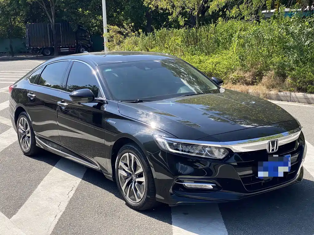 Honda Accord — фото 3