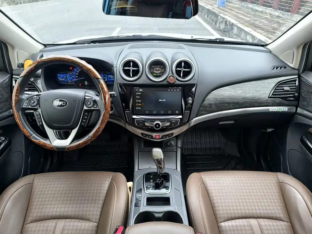 BYD S7 — фото 13
