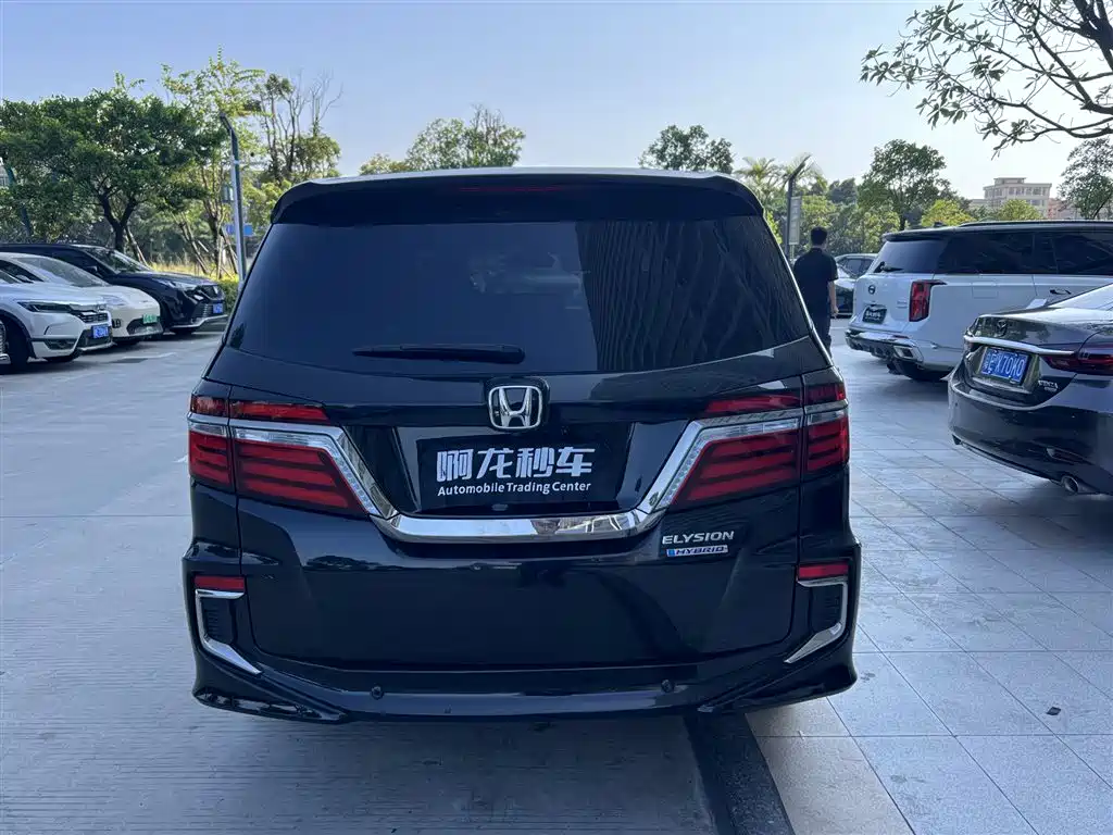 Honda Elysion — фото 8