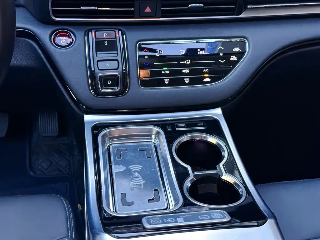 Honda Odyssey — фото 18
