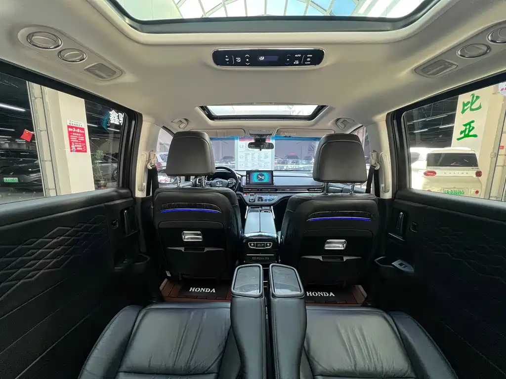 Honda Elysion — фото 4