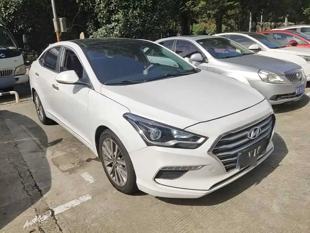 Hyundai Mistra — фото 3