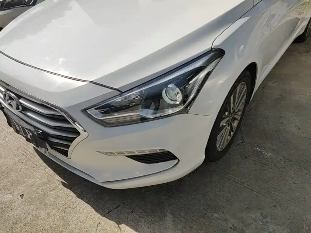 Hyundai Mistra — фото 23