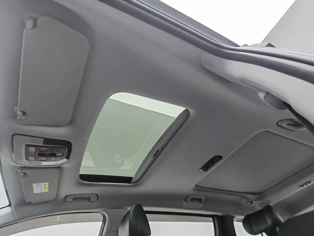 Hyundai Custo — фото 14