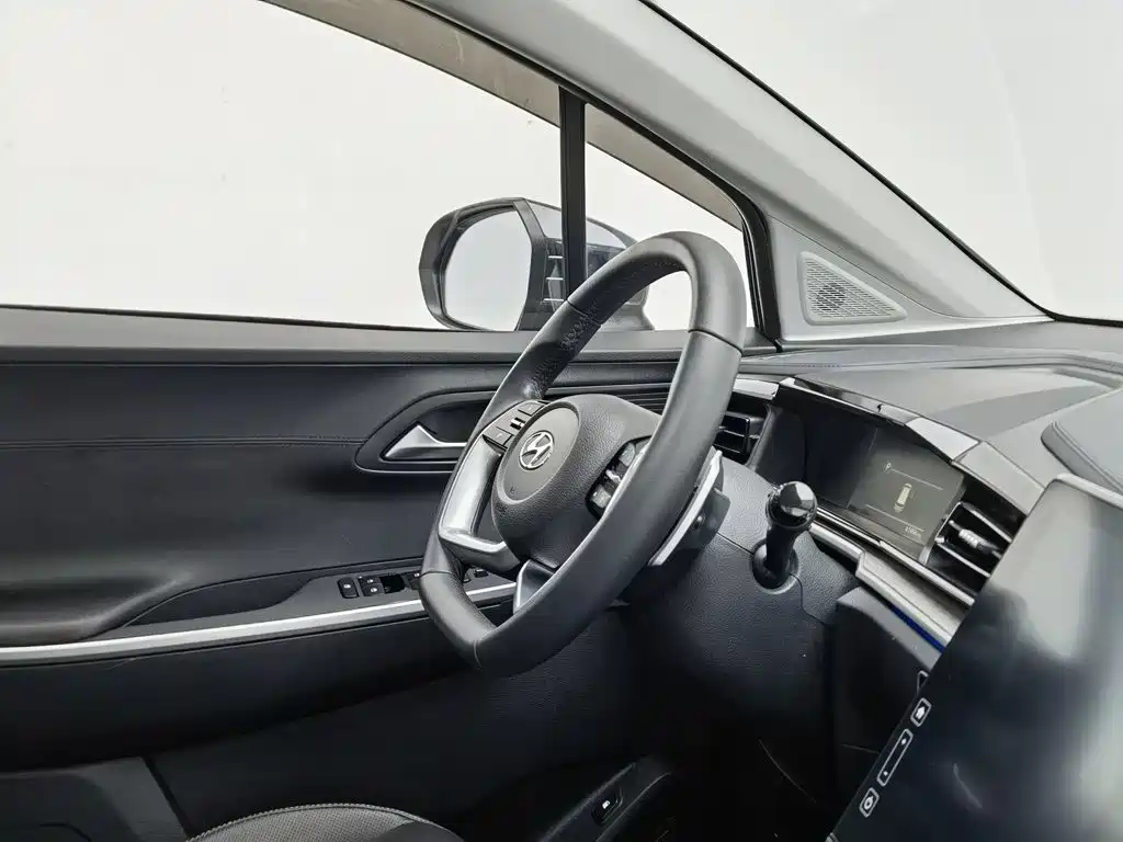 Hyundai Custo — фото 22