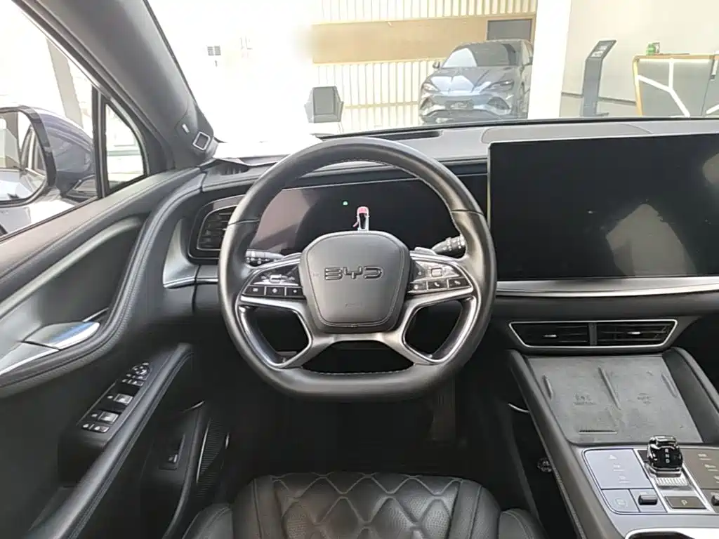 BYD Sealion 07 EV — фото 11