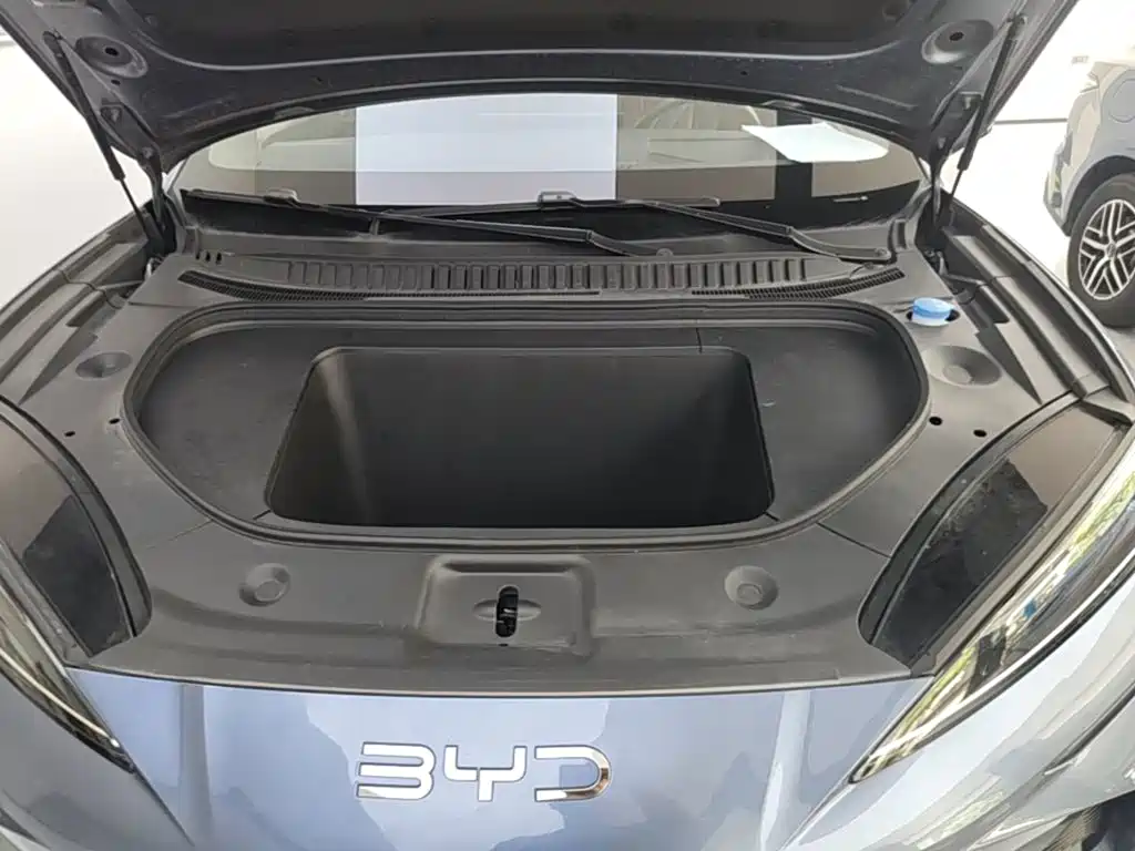 BYD Sealion 07 EV — фото 20