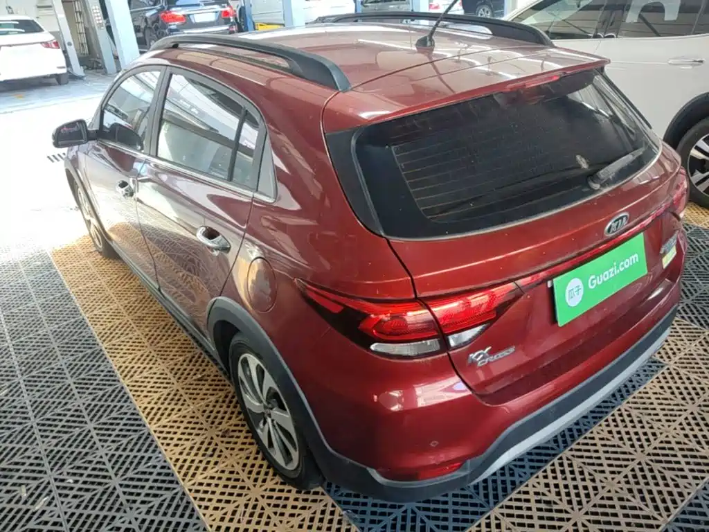 Kia KX Cross — фото 4