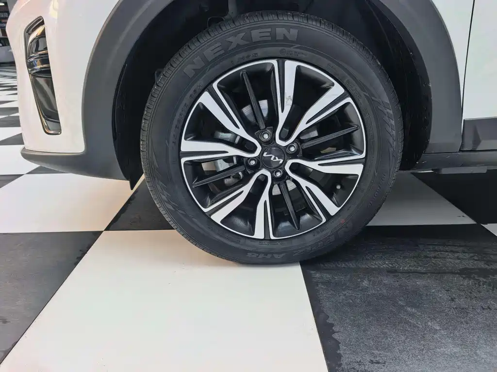 Kia KX1 — фото 18