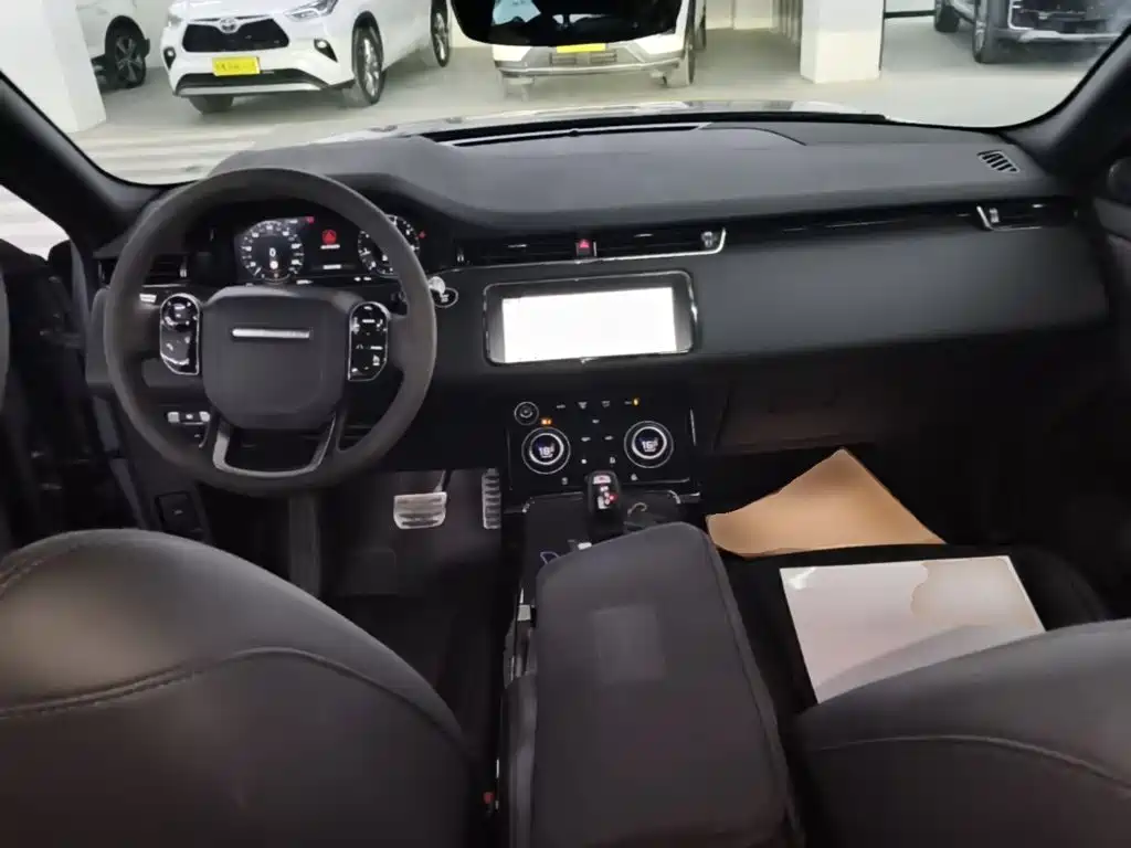 Land Rover Evoque — фото 9