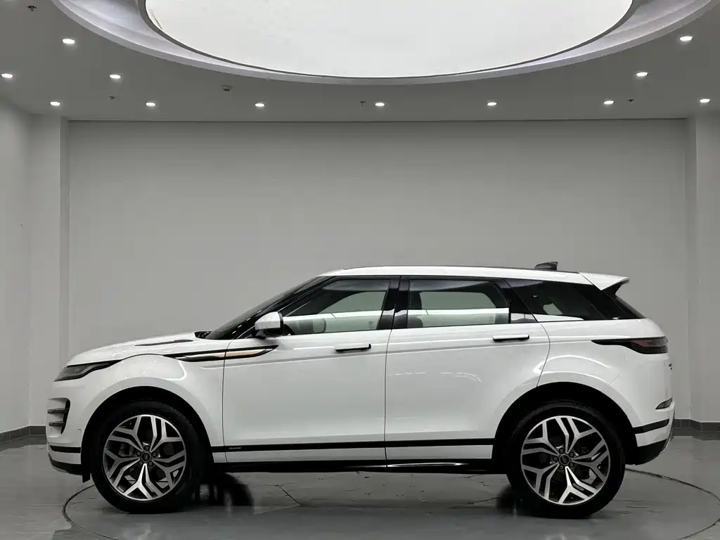Land Rover Evoque — фото 4
