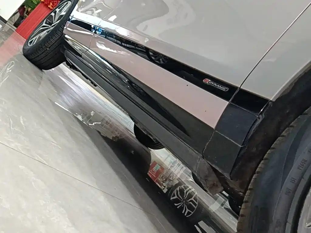 Land Rover Evoque — фото 20