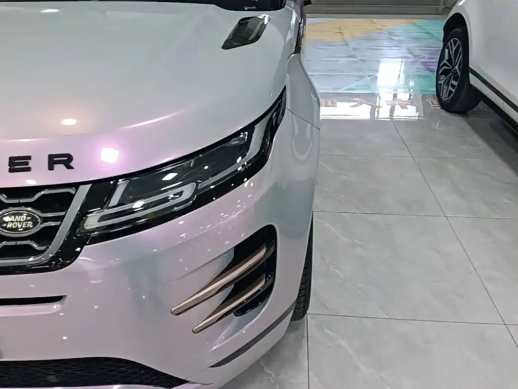 Land Rover Evoque — фото 23