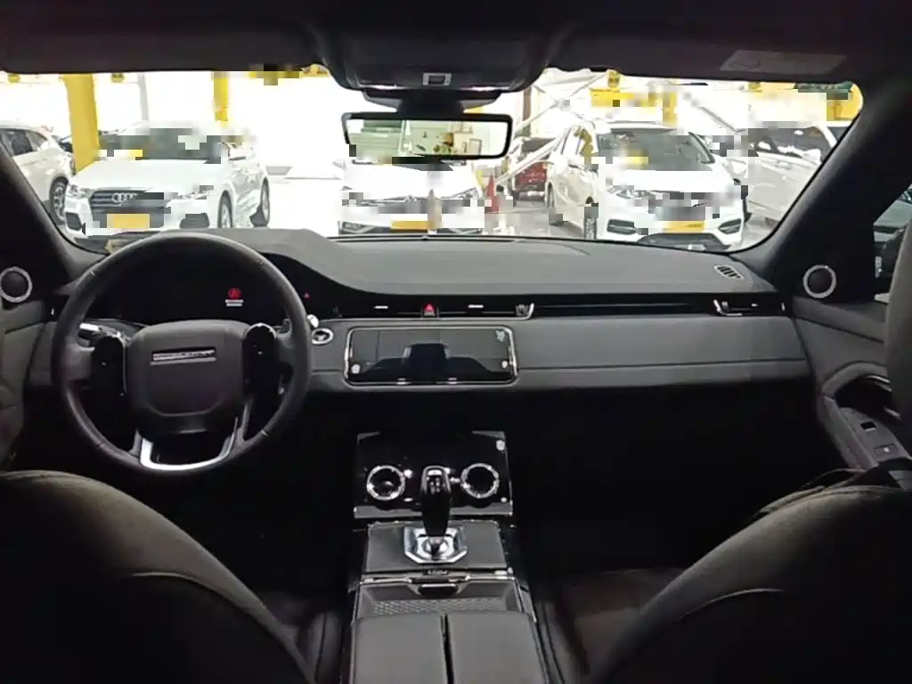 Land Rover Evoque — фото 9