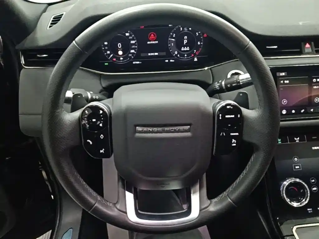 Land Rover Evoque — фото 10
