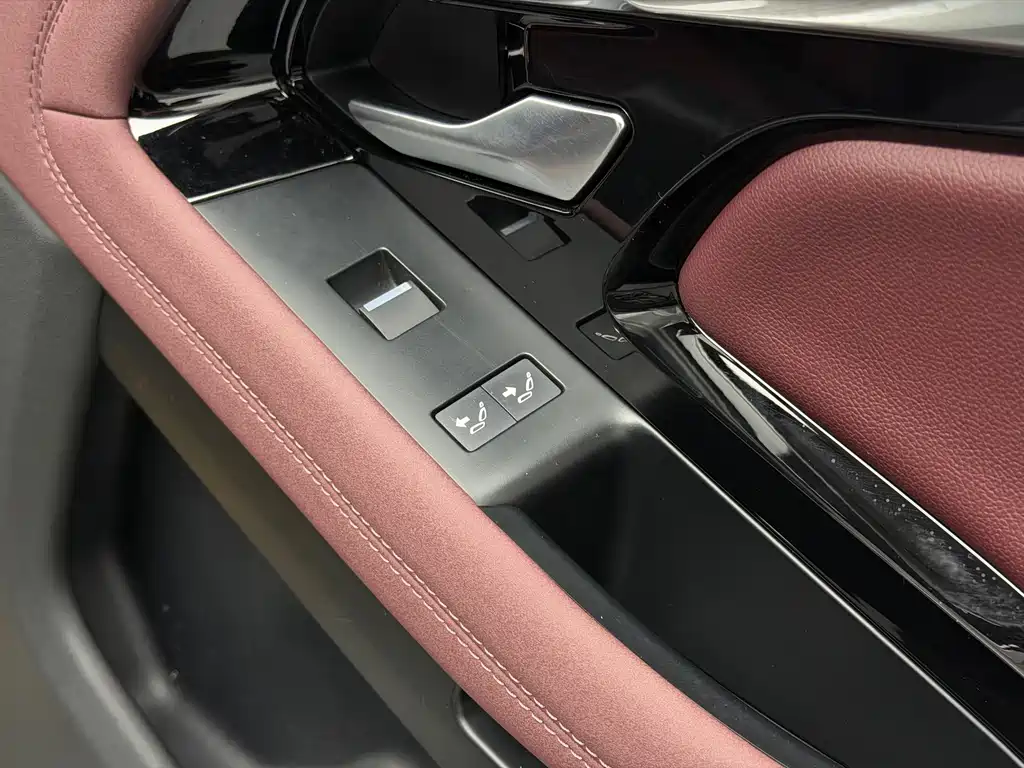 Land Rover Evoque — фото 26