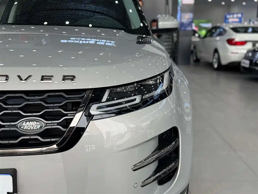 Land Rover Evoque — фото 13