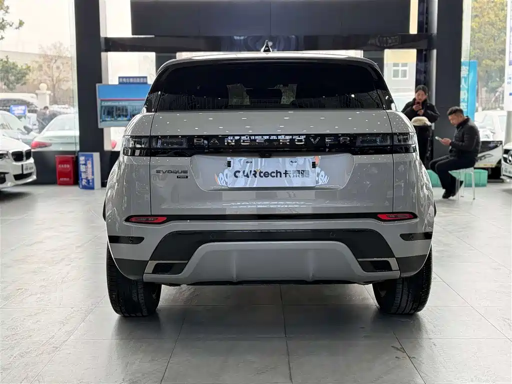 Land Rover Evoque — фото 6