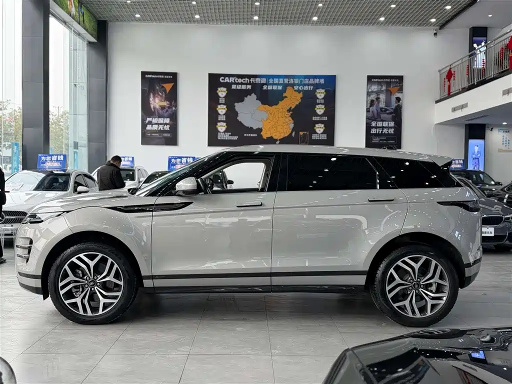 Land Rover Evoque — фото 8