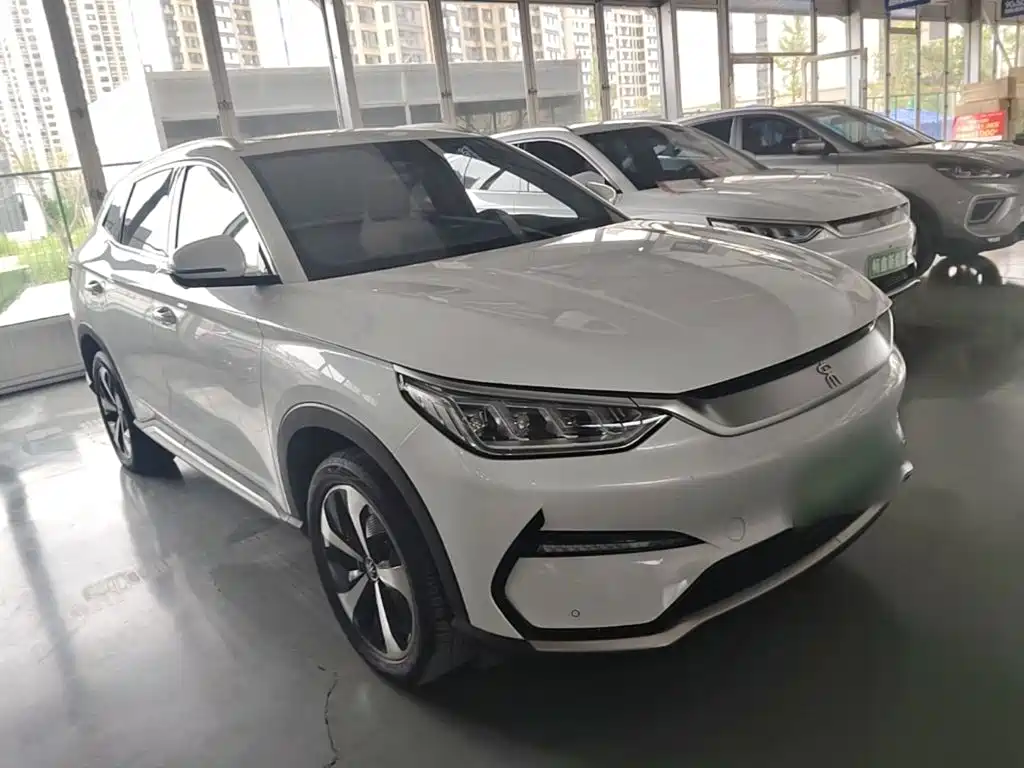 BYD PLUS New Energy — фото 4