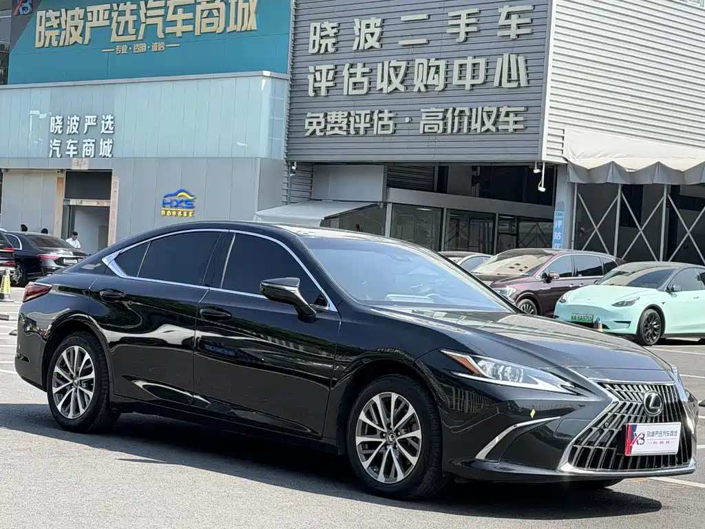 Lexus ES — фото 6