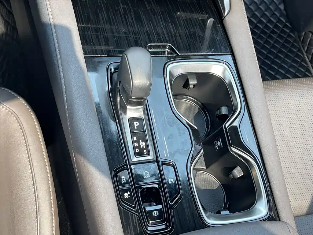 Lexus RX — фото 19