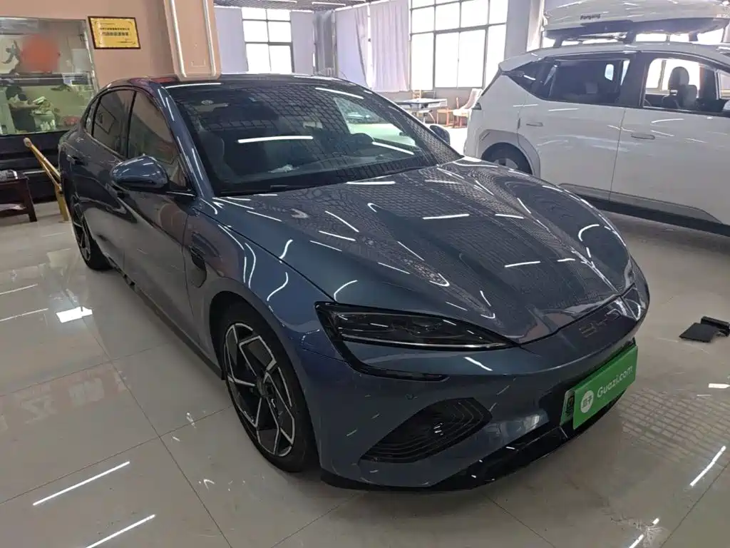 BYD Seal — фото 4