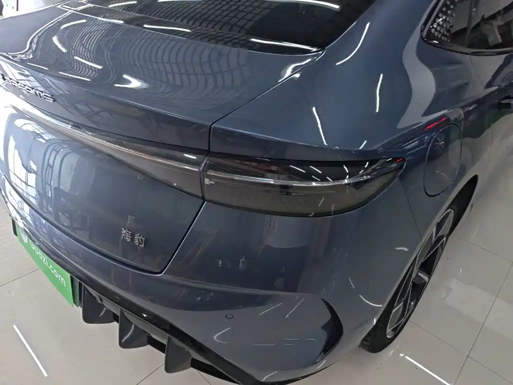 BYD Seal — фото 8