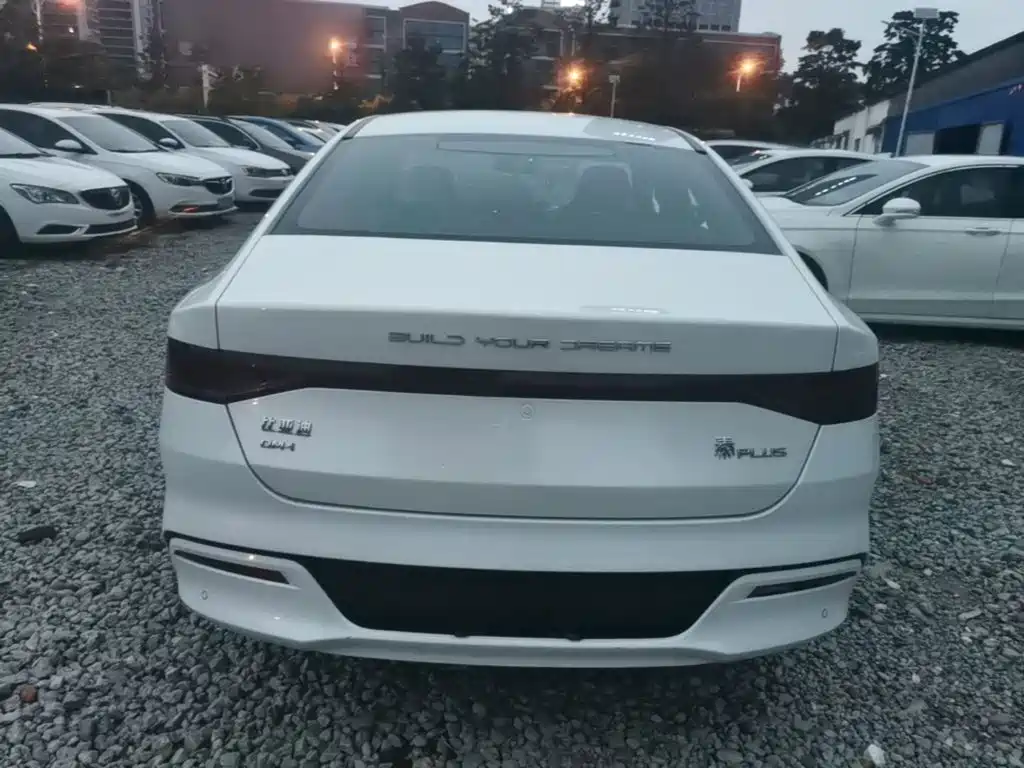 BYD Qin PLUS — фото 6